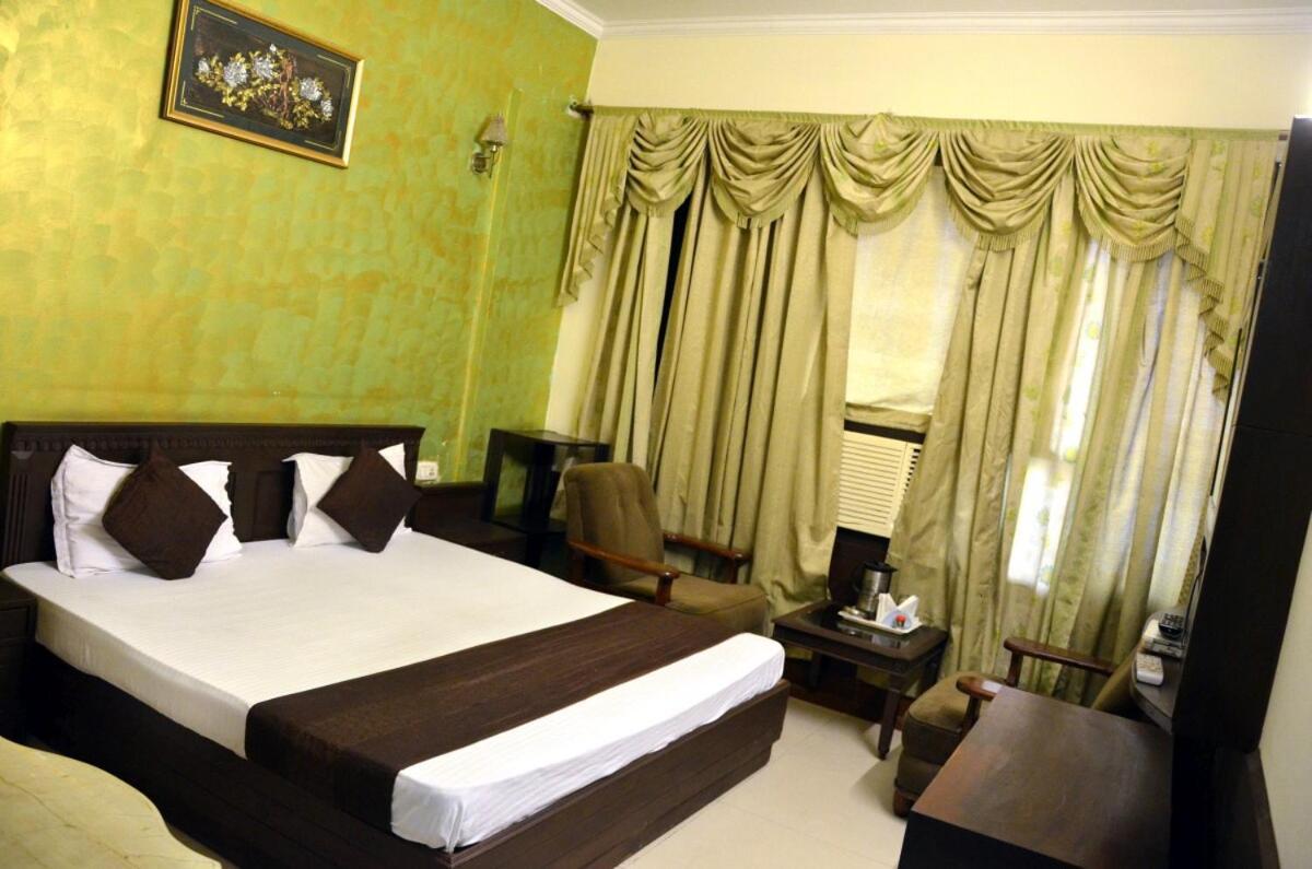 Hotel City Paradise Chandīgarh Extérieur photo
