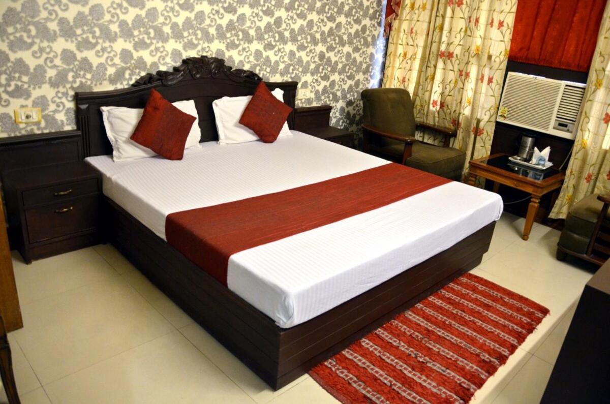 Hotel City Paradise Chandīgarh Extérieur photo